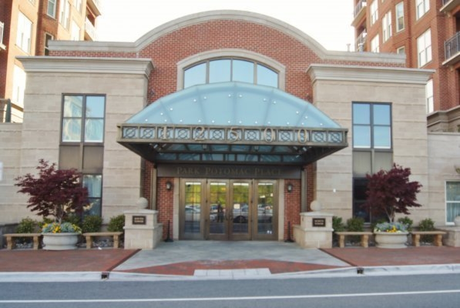 Park Potomac in Potomac, MD Washington DC Luxury Homes for Sale