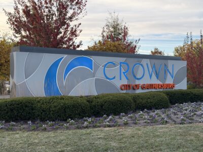 Crown in Gaithersburg Maryland; Shops, Restaurants, banks, grocery store, gyms, spas, Townhomes, Single Families, Condos, Parks